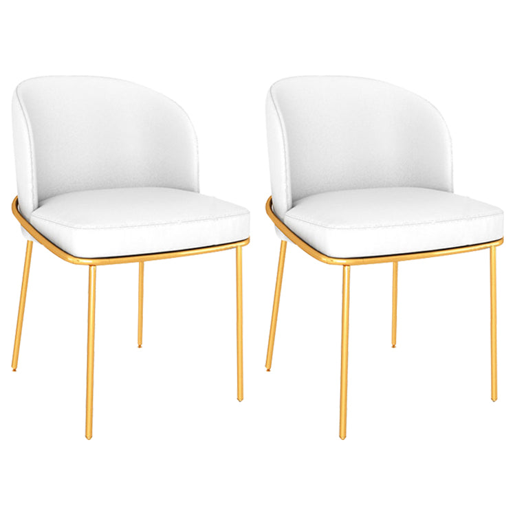 Chaise de salle à manger scandinave en métal pour salle à manger, chaise sans bras rembourrée à oreilles