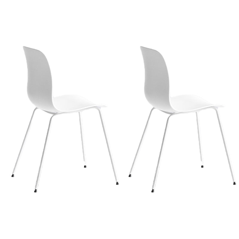 Chaise de salle à manger moderne sans bras, chaise de salle à manger en plastique pour utilisation au restaurant