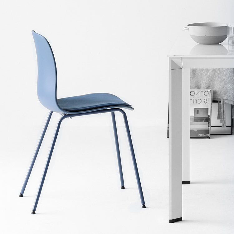 Silla de comedor moderna sin brazos Silla de comedor de plástico para uso en restaurantes