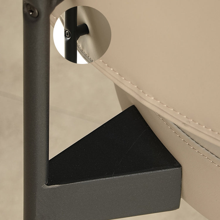 Silla lateral con respaldo abierto para restaurante moderno, silla de comedor de cuero PU con patas negras