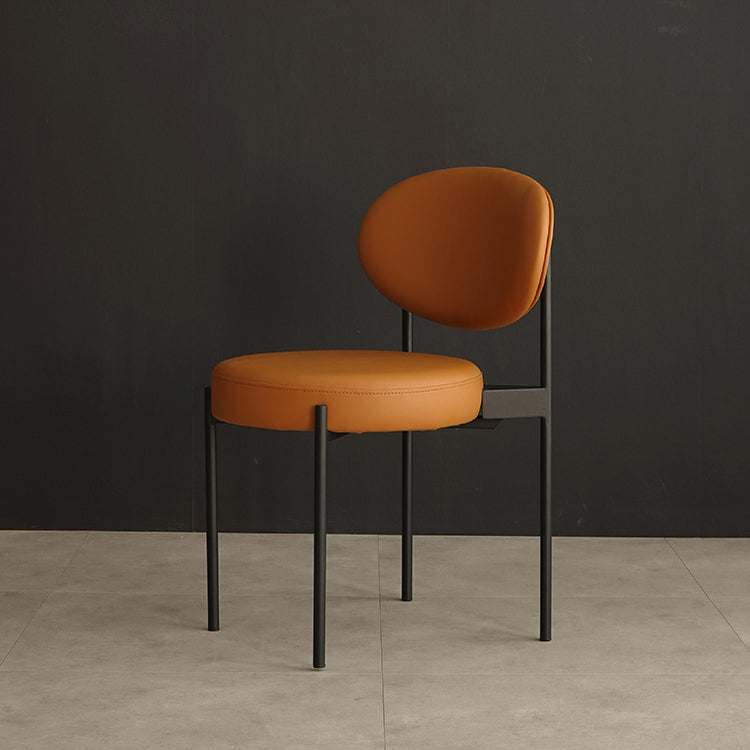 Silla lateral con respaldo abierto para restaurante moderno, silla de comedor de cuero PU con patas negras