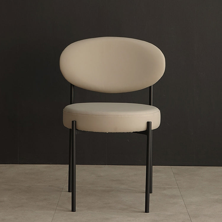 Silla lateral con respaldo abierto para restaurante moderno, silla de comedor de cuero PU con patas negras