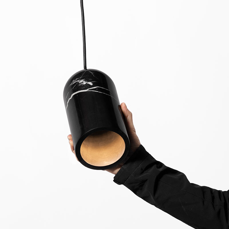 Cylindre léger en pierre de style moderne