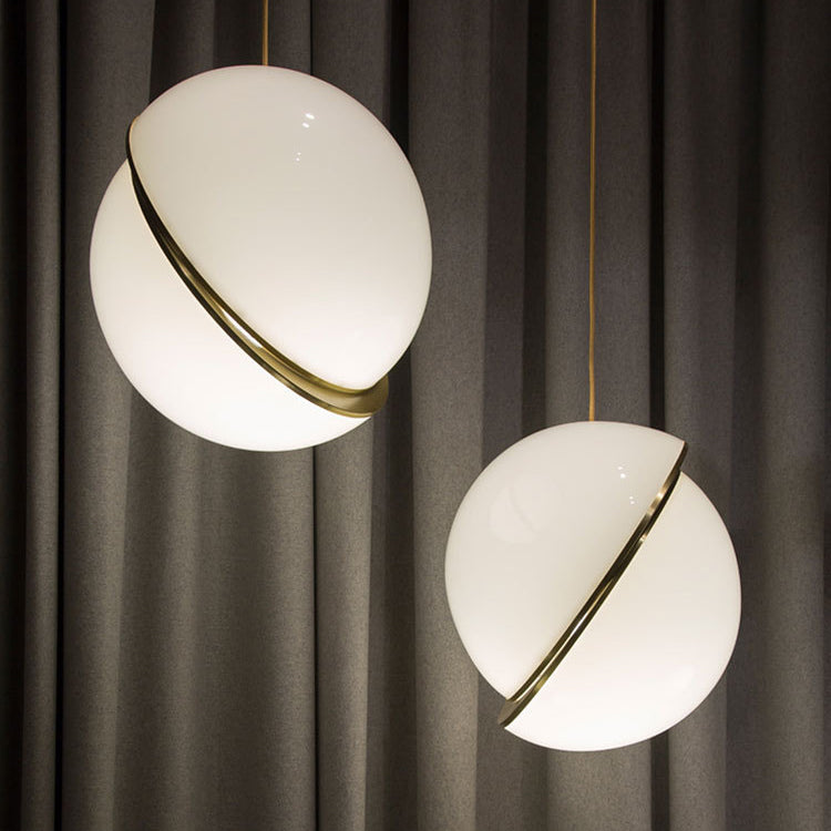 Style moderne suspendu blanc 1 lumière suspendue lumière en or pour chambre à coucher