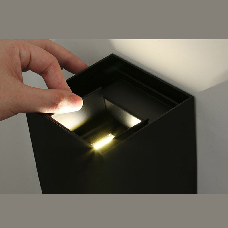 Simplicité Éclairage mural à LED Pince d'éclairage mural carré avec nuance en métal