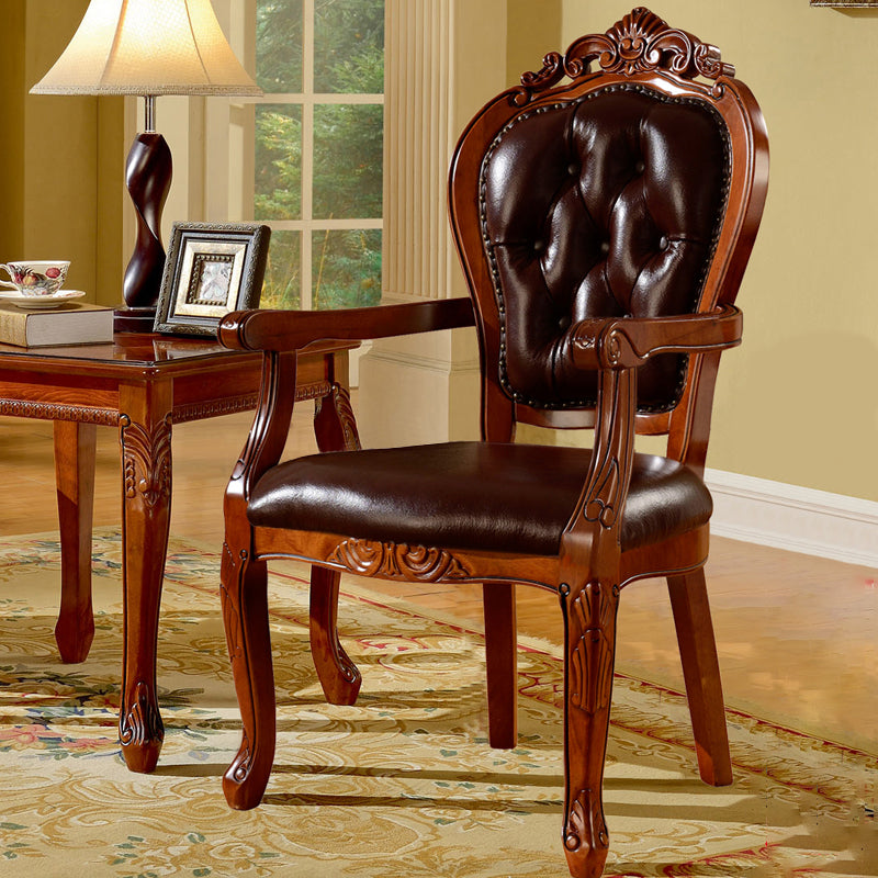 Sillones de comedor victorianos tapizados Sillones capitoné con patas de madera (juego de 2)