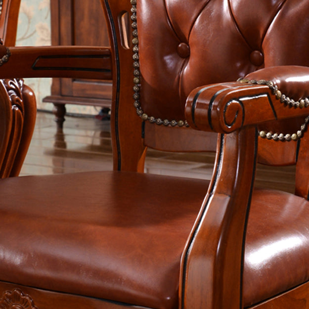 Sillones de comedor victorianos tapizados Sillones capitoné con patas de madera (juego de 2)
