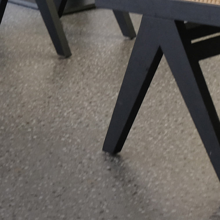 Silla auxiliar de comedor de madera tradicional, silla de comedor con respaldo de caña sin brazos (juego de 2)