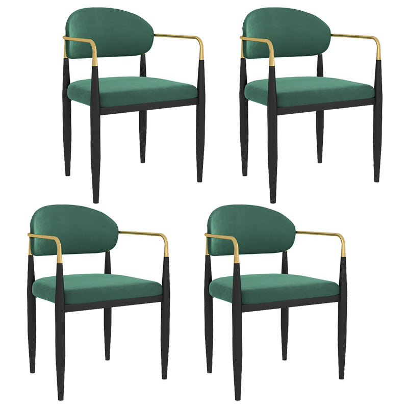 Silla de comedor con respaldo abierto tapizada con brazo de estilo diseñador