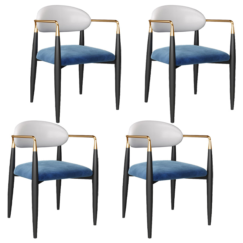 Silla de comedor con respaldo abierto tapizada con brazo de estilo diseñador
