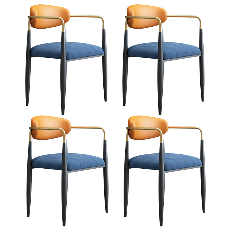 Silla de comedor con respaldo abierto tapizada con brazo de estilo diseñador