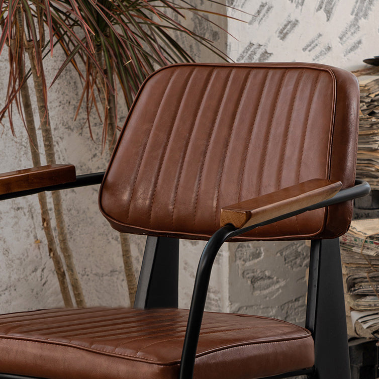 Les chaises de salle à manger en cuir de style industriel ouvrent les chaises latérales de salle à manger tapissées par dos