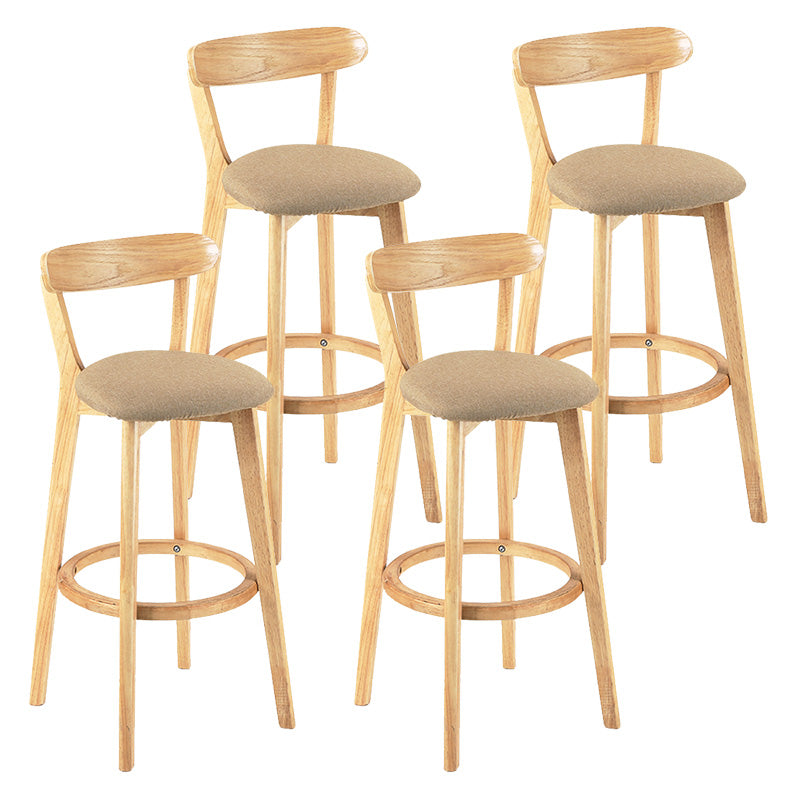 Moderner skandinavischer 27,95-Barhocker mit rundem Sitz und Holzsockel