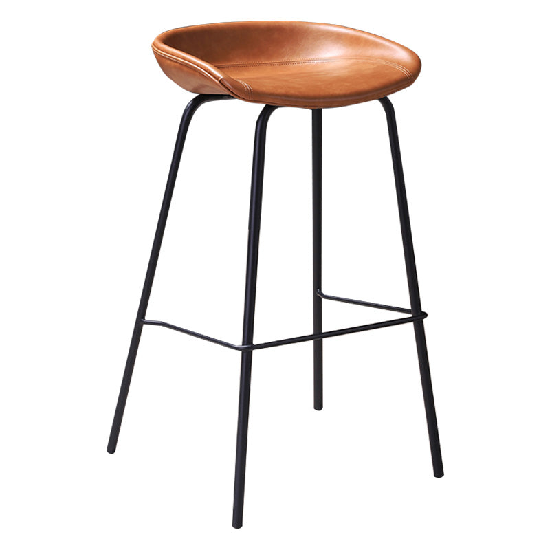 Barhocker aus Metall im Vintage-Stil mit niedriger Rückenlehne und Riemenpedal, 30-Zoll-Barhocker