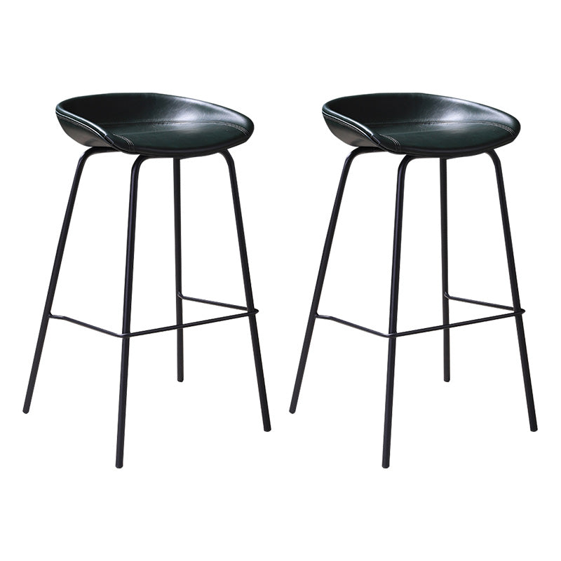 Barhocker aus Metall im Vintage-Stil mit niedriger Rückenlehne und Riemenpedal, 30-Zoll-Barhocker