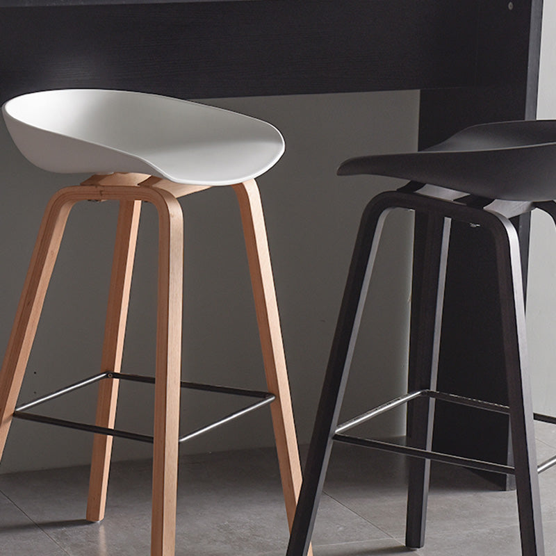 Modern Beech Bar Stool Backrest Bucket Counter Height Stool with Plastic Seat