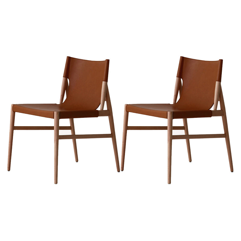 Chaise de salle à manger en cuir marron avec dossier solide pour restaurant de style design