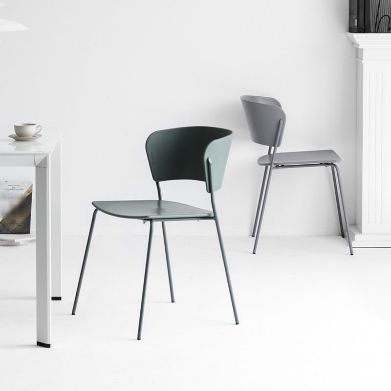 Silla lateral de comedor con respaldo abierto de diseño industrial, silla de comedor de plástico apilable