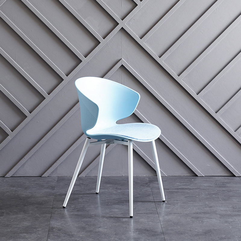 Chaises de salle à manger de style contemporain, chaise à oreilles latérale en métal sans accoudoirs pour cuisine