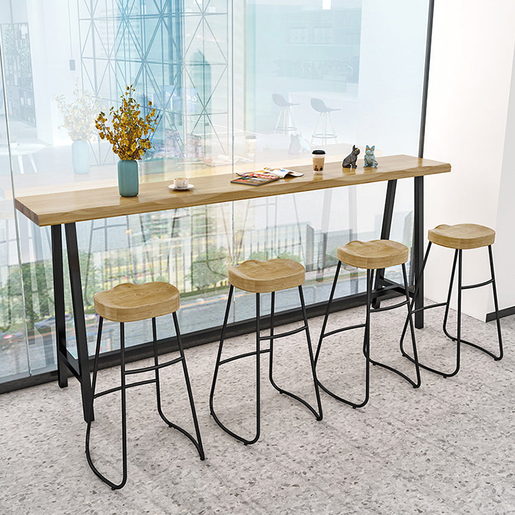 Mesa de comedor de contador interior de madera de madera maciza mesa de comedor especializada mesa de patio en natural