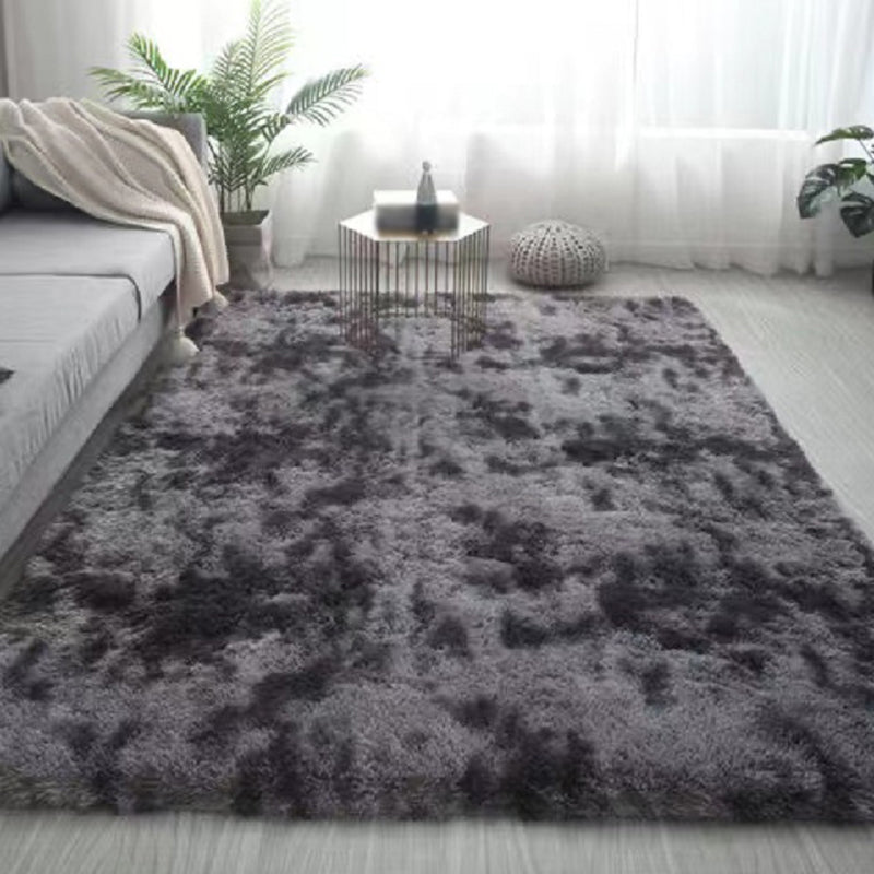 Tapis moderne en peluche de dye à cravate moderne