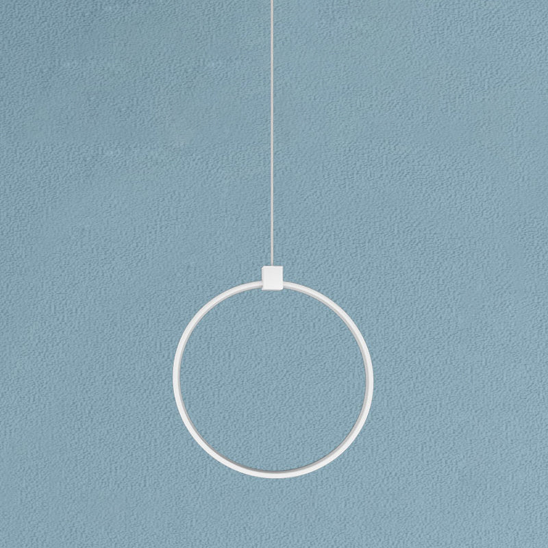 Pendre à LED linéaire blanc Lumière suspension en métal décoratif pour la salle des enfants