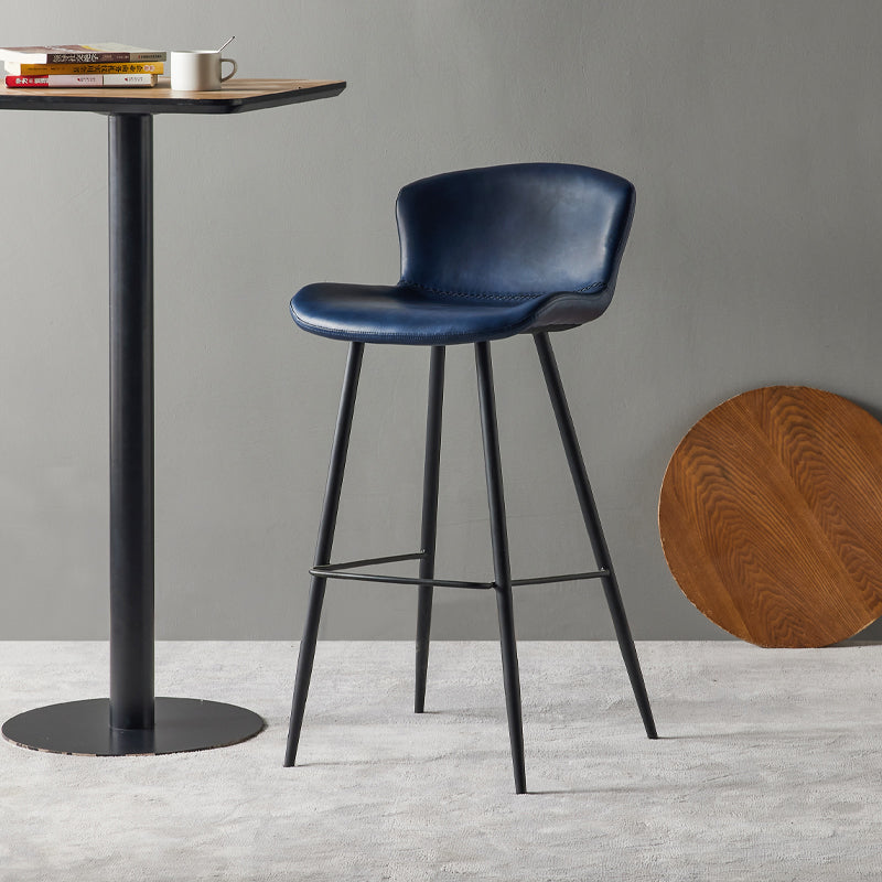 Taburete de bar de estilo moderno, taburetes de bar con base metálica y asiento de piel sintética para cocina