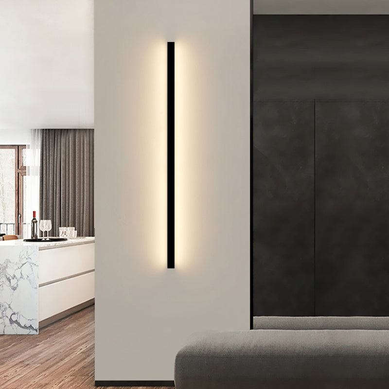 1 Light Linear Shape Wall Light Modern Style Metal Wall Sconce Lighting in Black