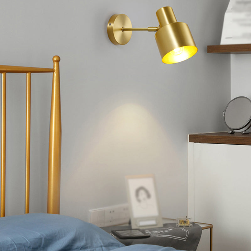 Moderne Stilzylinderwand montiertes Metallmetall 1 Lichtwandmontierte Beleuchtung in Gold