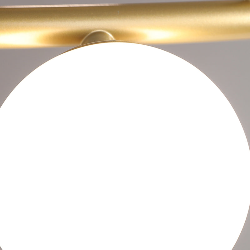 Luce a ciondolo a globo di vetro in lampadario di ferro laccato in stile creativo moderno per sala da pranzo