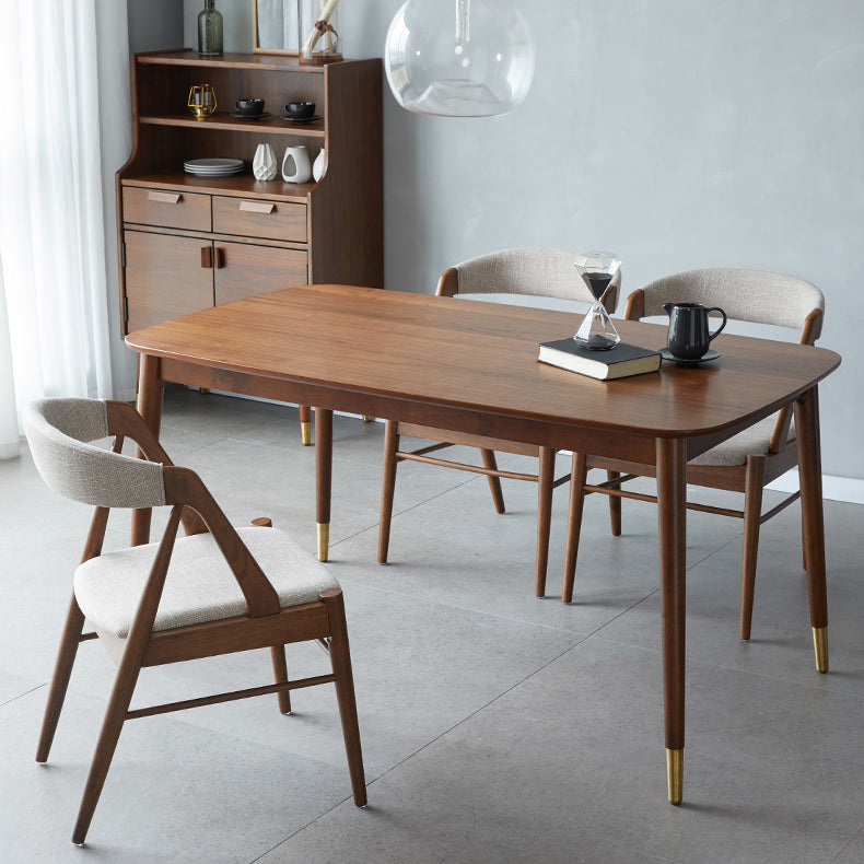 Traditionele luxe rechthoekige eettafel Rubberhouten eettafel met 4 poten