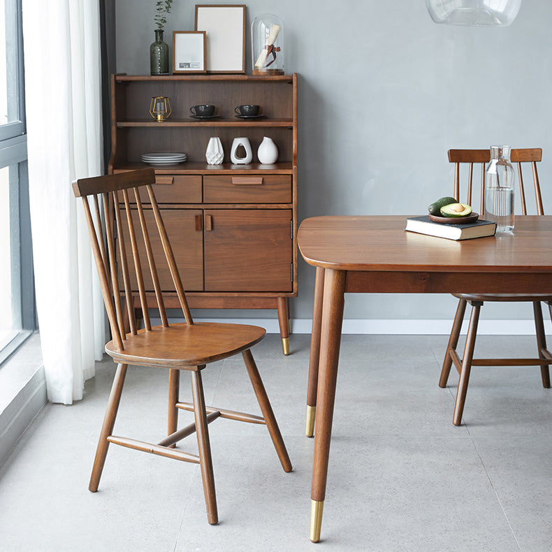 Traditionele luxe rechthoekige eettafel Rubberhouten eettafel met 4 poten