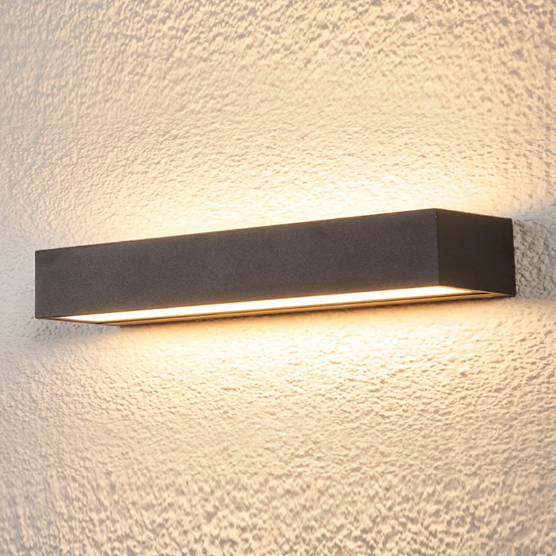 Quadratische Form Metallwandbeleuchtung moderne 1 leichte Wandmontagebeleuchtung in Schwarz