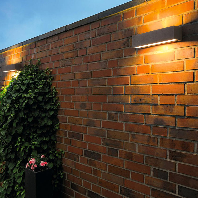 Quadratische Form Metallwandbeleuchtung moderne 1 leichte Wandmontagebeleuchtung in Schwarz