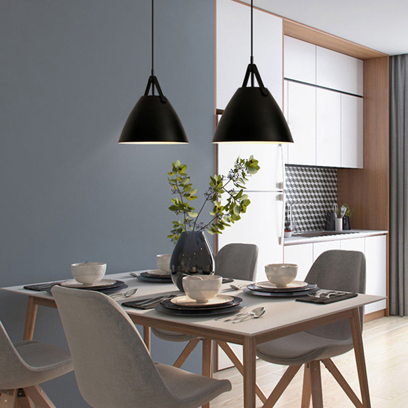 Forme du cône de style moderne Métal de lampe de suspension 1 Lumières éclairées pour le café