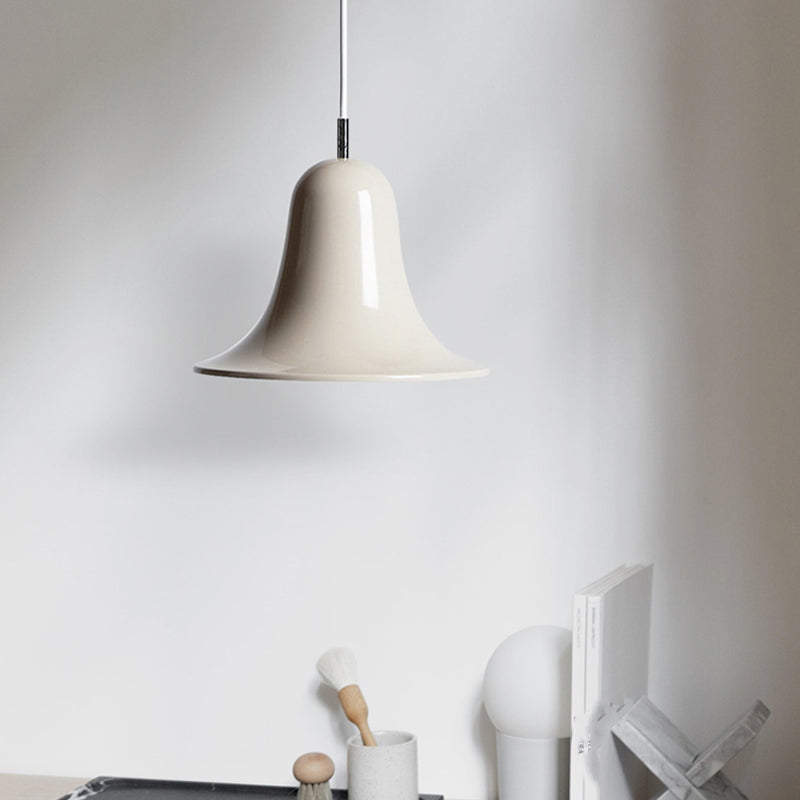 Forme de corne de style moderne Métal léger 1 lumière suspendue à la salle à manger