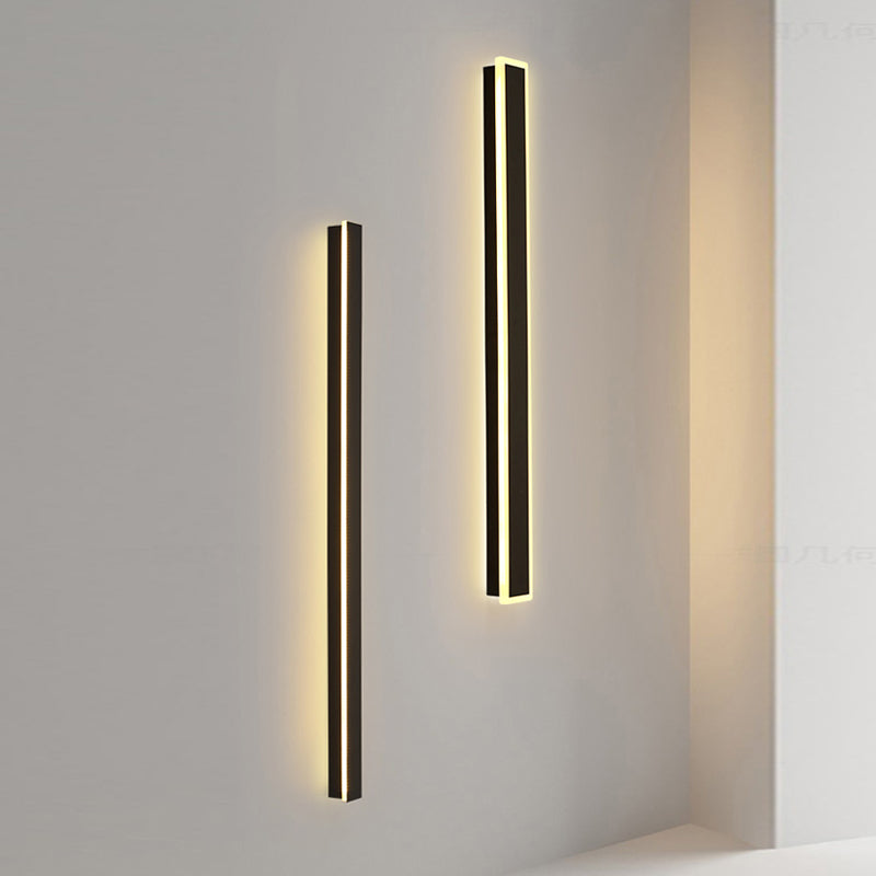 Application murale noire de style nordique Lumière murale à LED droite avec de l'aluminium pour l'extérieur