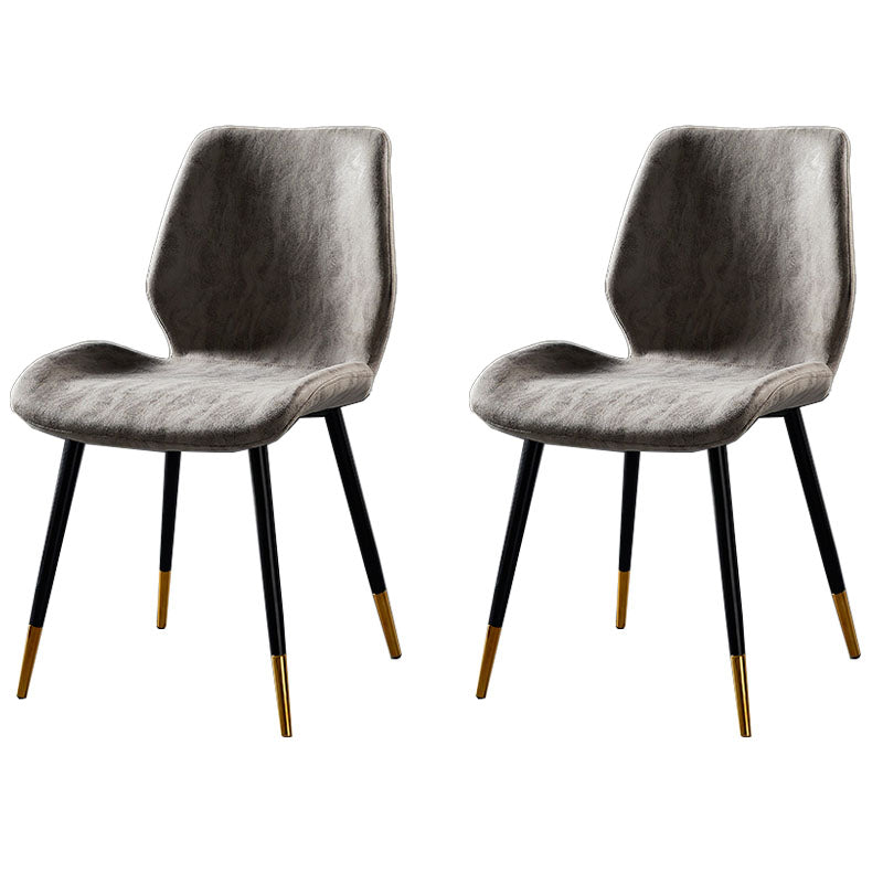 Chaise de salle à manger de style moderne chaise latéral sans bras avec des jambes en métal pour la cuisine