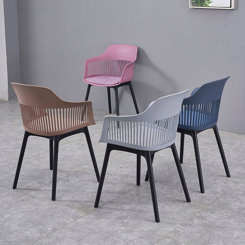 Sillas de comedor de estilo moderno Silla lateral con brazo de plástico para cocina