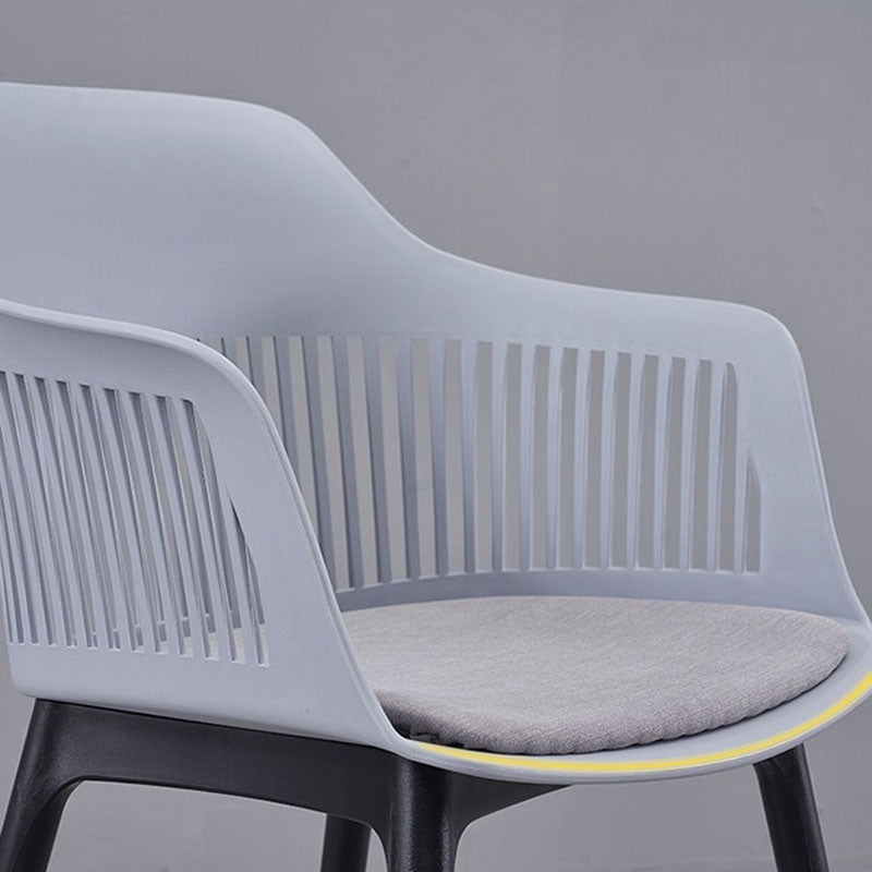 Sillas de comedor de estilo moderno Silla lateral con brazo de plástico para cocina