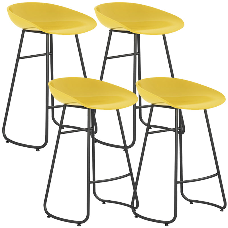 Simple Iron Low Back Barstool Nordic Indoor Tall Stool with Bucket Seat