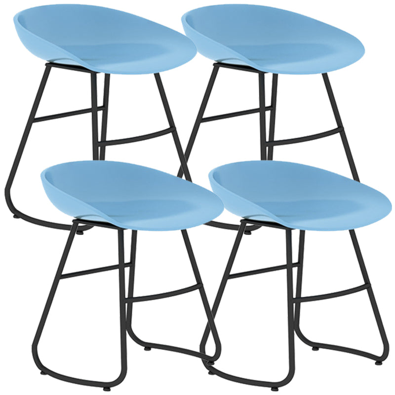 Simple Iron Low Back Barstool Nordic Indoor Tall Stool with Bucket Seat