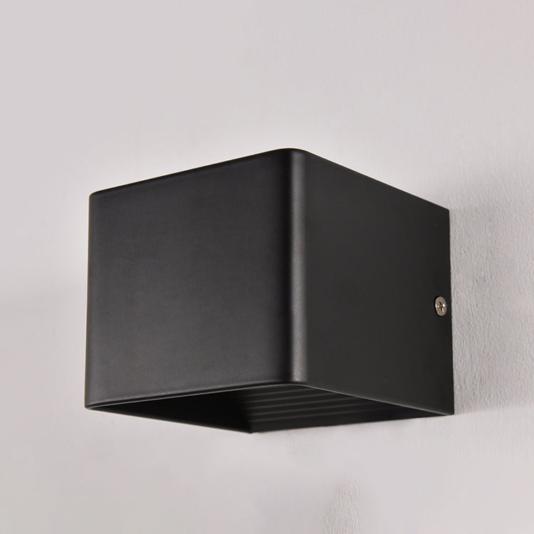 Square Shape 2 Lights Metal Wall Lighting Modern Style Wall Mount Lighting