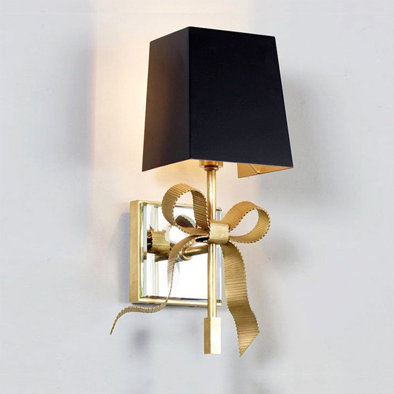 Mur de laiton moderne Light Bow-not-Shape Wall Sconce avec toile de jute naturelle pour le salon