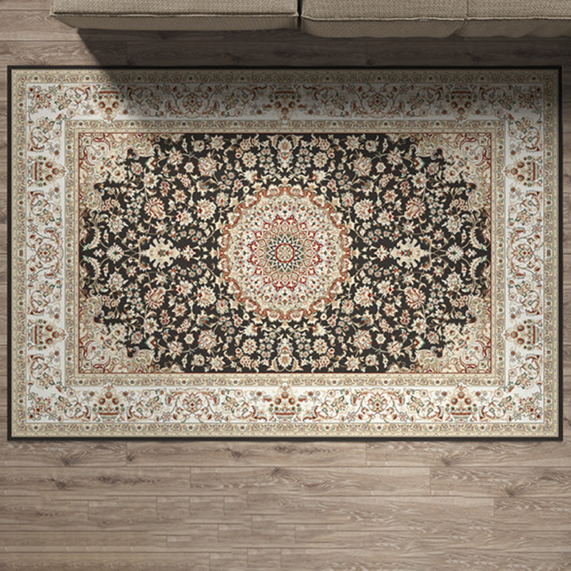 Wine Red Pattern Carpet Polyester Vintage Carpet Stain Resistant Carpet for Living Room