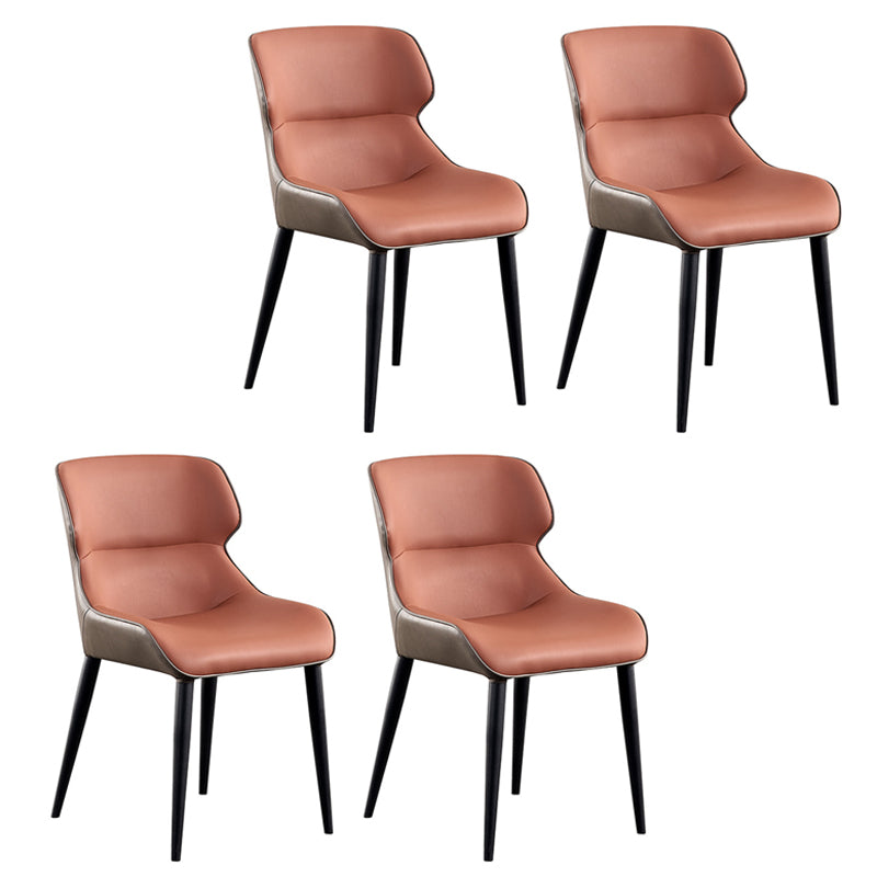 Silla moderna de comedor de metal tapizada Parsons con patas negras