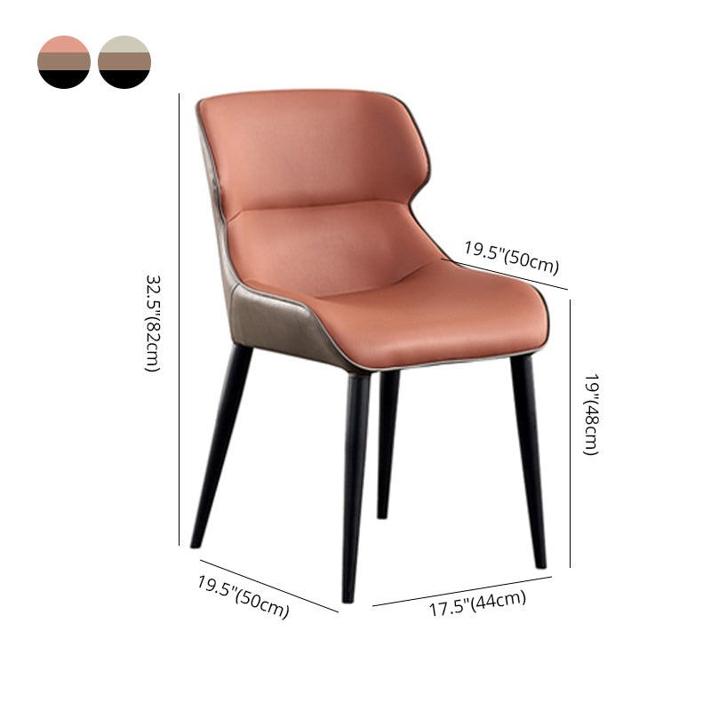 Silla moderna de comedor de metal tapizada Parsons con patas negras