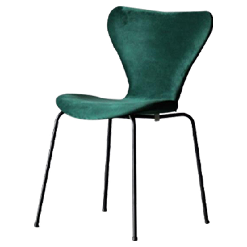 Silla lateral de terciopelo escandinavo para restaurante, silla de comedor con respaldo lateral y acabado mate