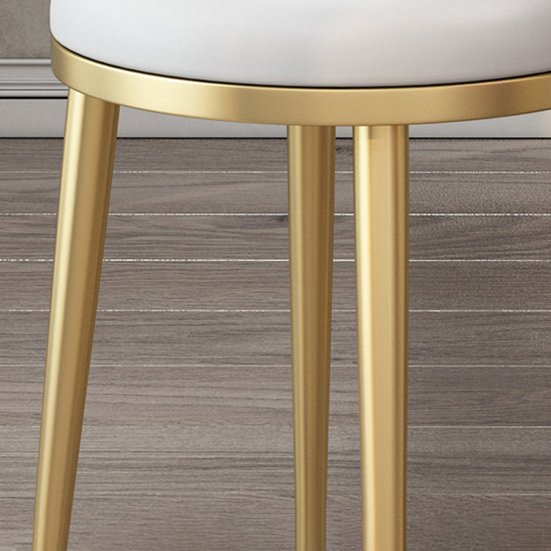Silla de comedor de metal Glam, silla lateral de comedor con respaldo abierto sin brazos para uso doméstico
