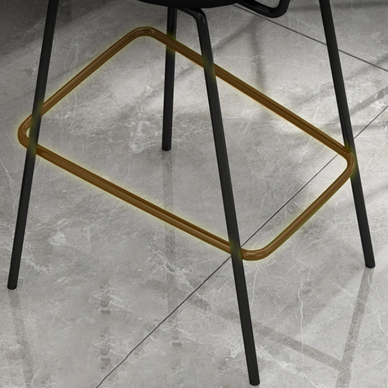 Taburete de bar nórdico de ratán con respaldo bajo, taburete alto interior simple con tapizado